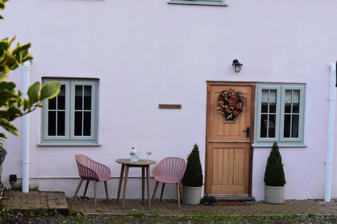Luxury 2-Bed Barn Conversion In Llansteffan Кармартън Екстериор снимка